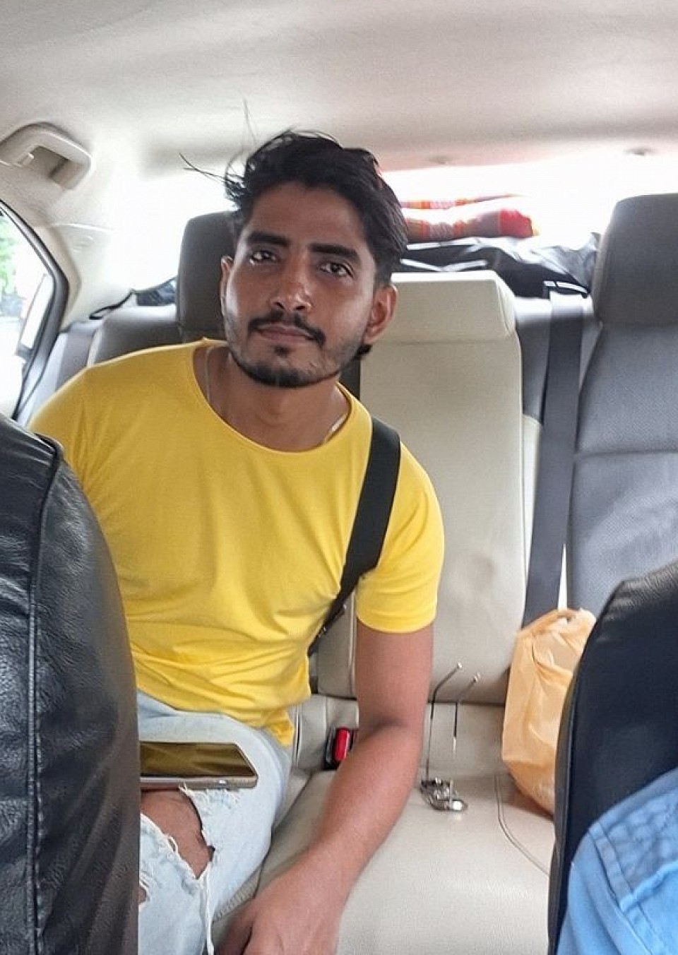 รับลูกค้าจากสุรินทร์ไปกรุงเทพ